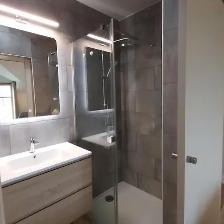 Couette-café Entre Champs 3*