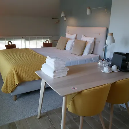 Bed & Breakfast Entre Champs Ohain